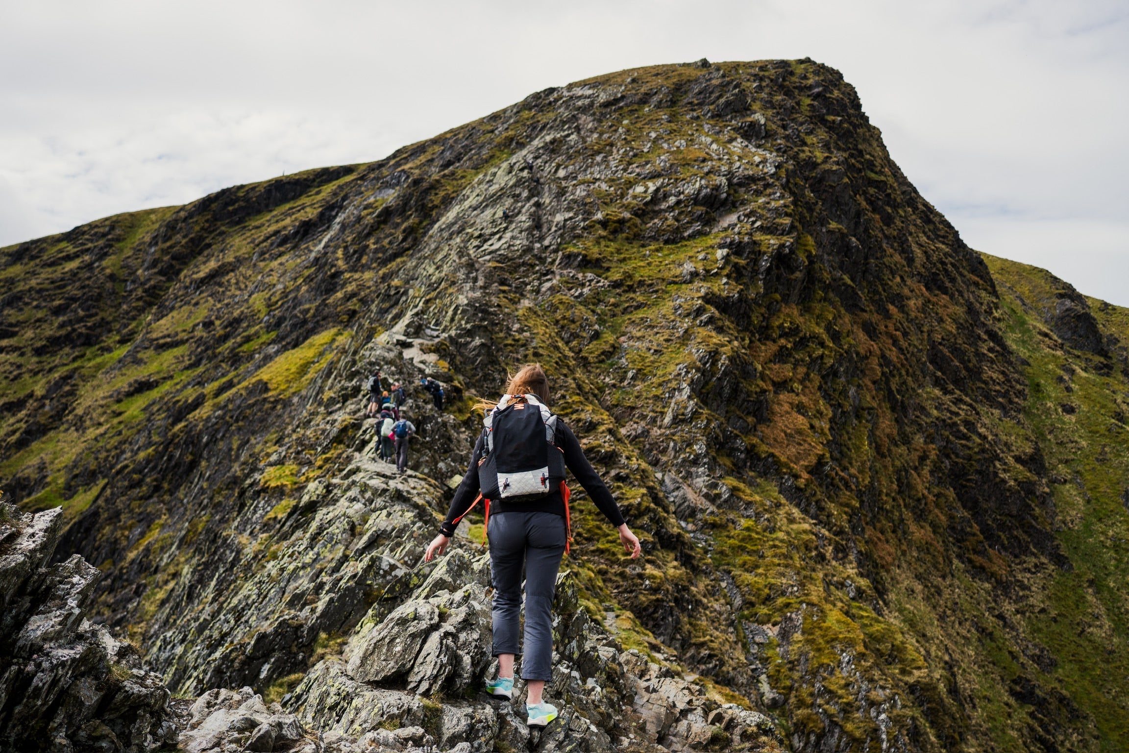 Load Carriage 101: Why Hip belt Fit Matters More Than Pack Weight